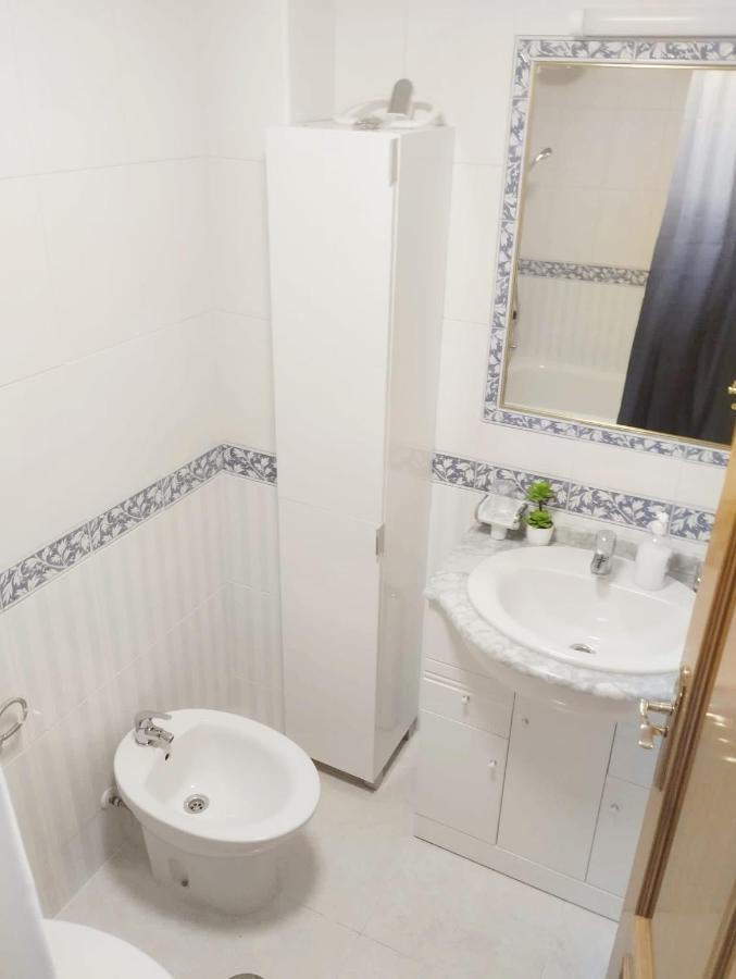 Torrevieja 2 Bedroom Holiday Apartment 外观 照片