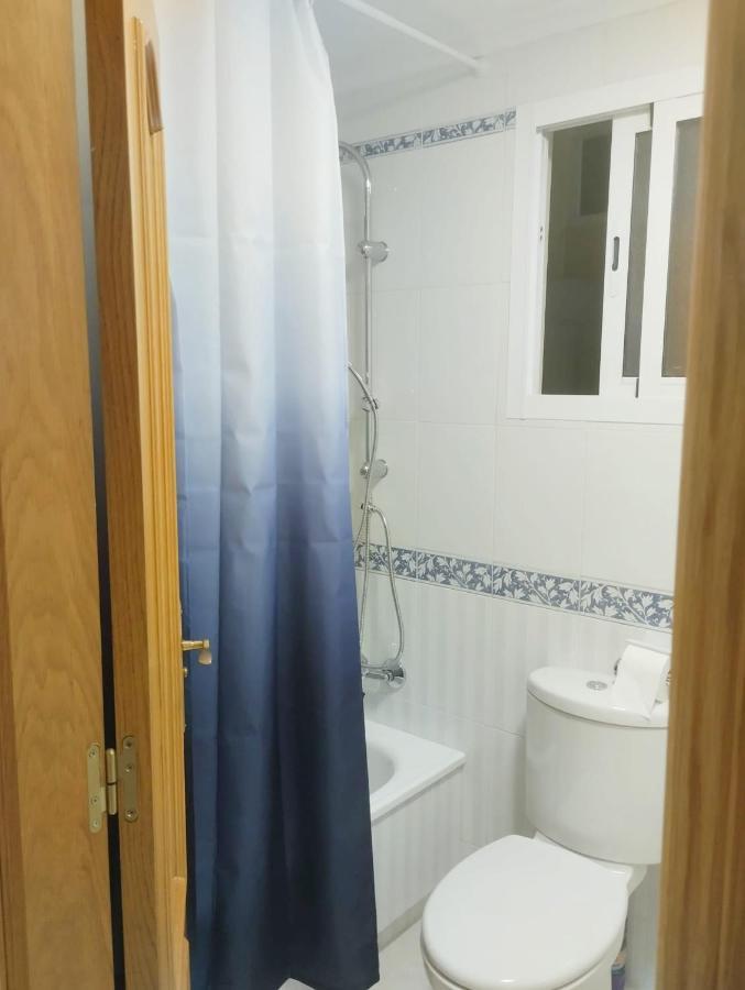 Torrevieja 2 Bedroom Holiday Apartment 外观 照片