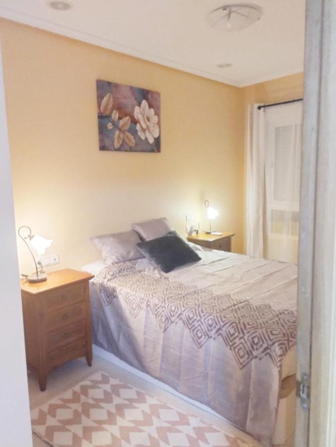 Torrevieja 2 Bedroom Holiday Apartment 外观 照片